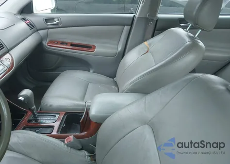 2004 Toyota Camry Xle из США, поврежденный, VIN 4T1BE32K94U279467